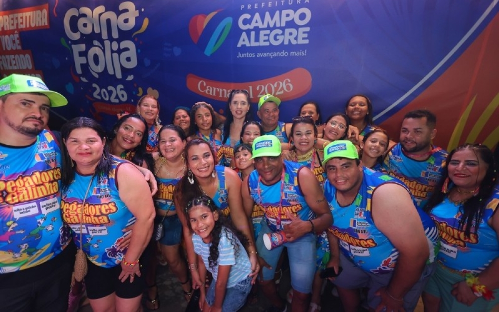 Bloco Os Pegadores de Galinha teve show com Banda Papajungle que levou alegria ao Povoado de Chã da Imbira