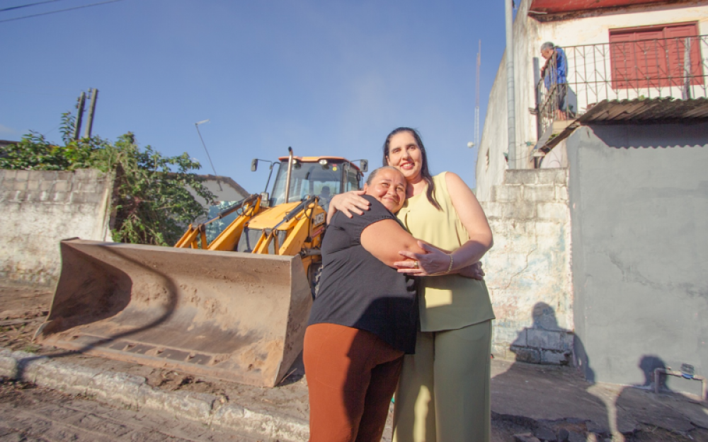 Minha Casa Renovada: Prefeitura realizou a demolição de mais 04 casas para reconstrução em Luziápolis