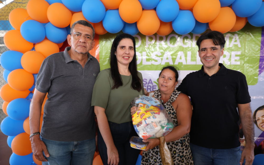 Prefeitura de Campo Alegre realizou a distribuição de mais 2.500 cestas básicas pelo programa Bolsa Alegre