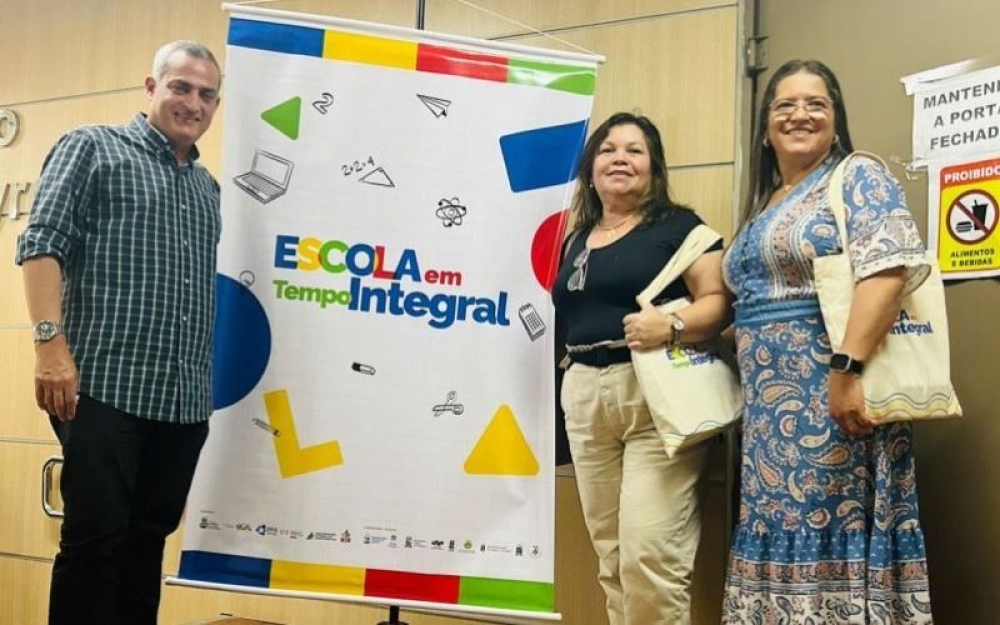 Técnicos da Secretaria de Educação participam do Enceramento do Curso Escola Em Tempo Integral