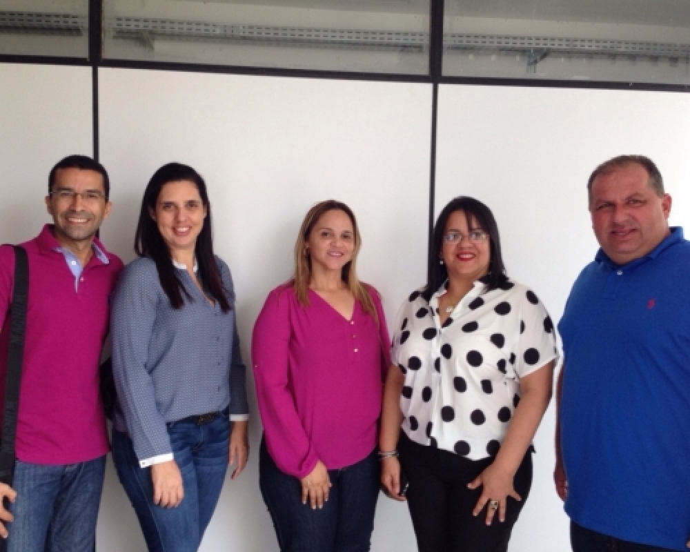 Prefeita Pauline Pereira busca registro da Escola de Ensino Médio e Profissionalizante de Luziápolis
