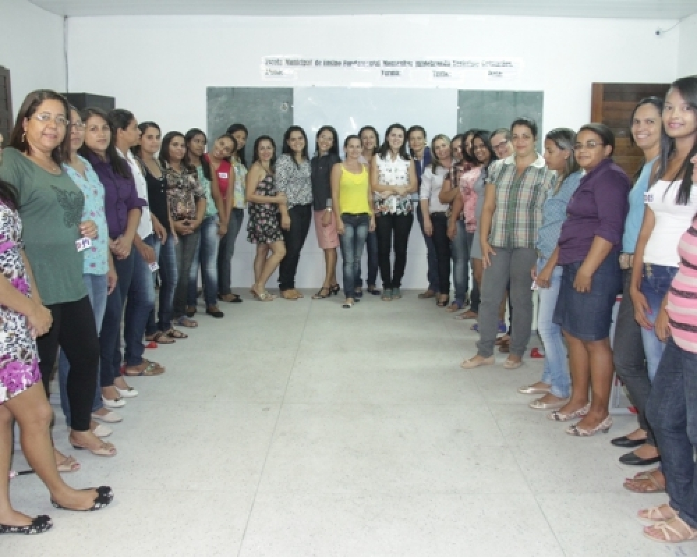 SEMED promove Encontro de Formação de Monitores e Coordenadores do Programa Mais Educação