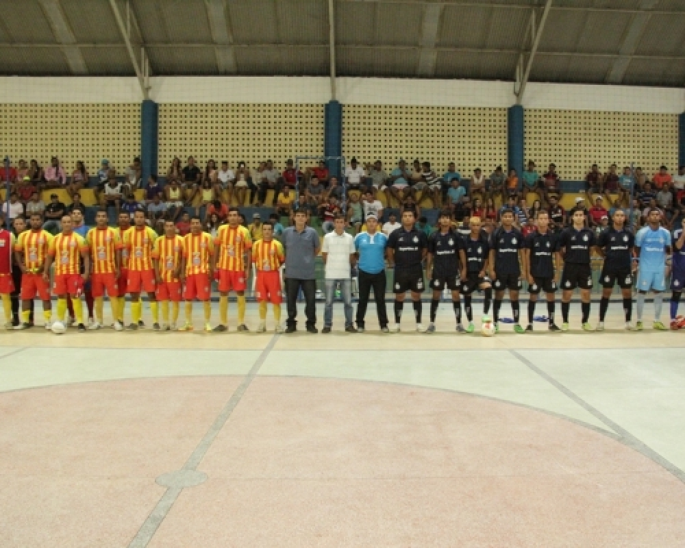 Definidos os semifinalistas do Campeonato Municipal de Futsal 2015 1ª e 2ª Divisão