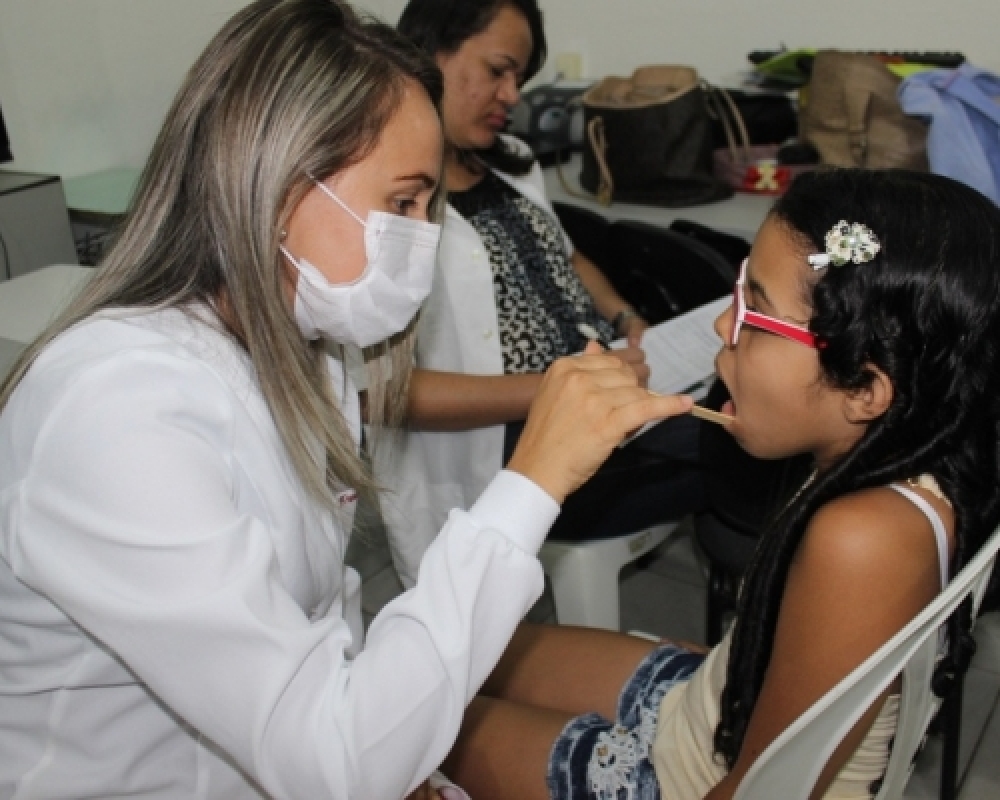 Programa Saúde na Escola realiza ações de Saúde Bucal em todas as escolas da Rede Municipal