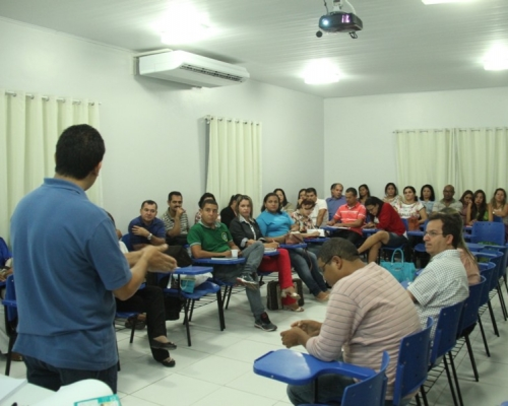 Secretaria de Educação promoveu curso de capacitação para professores de história e geografia