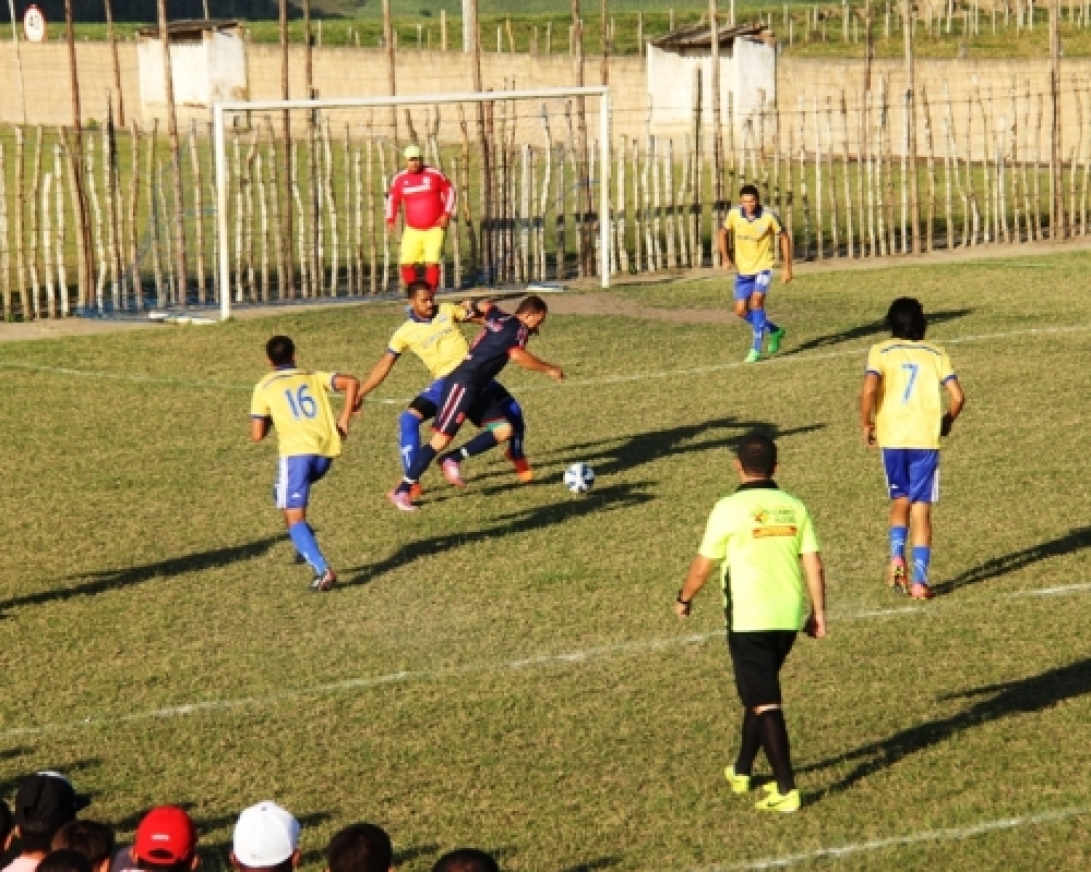 Juventude vence o Chelsea e conquista o Campeonato de Futebol Society do Povoado Chã da Imbira