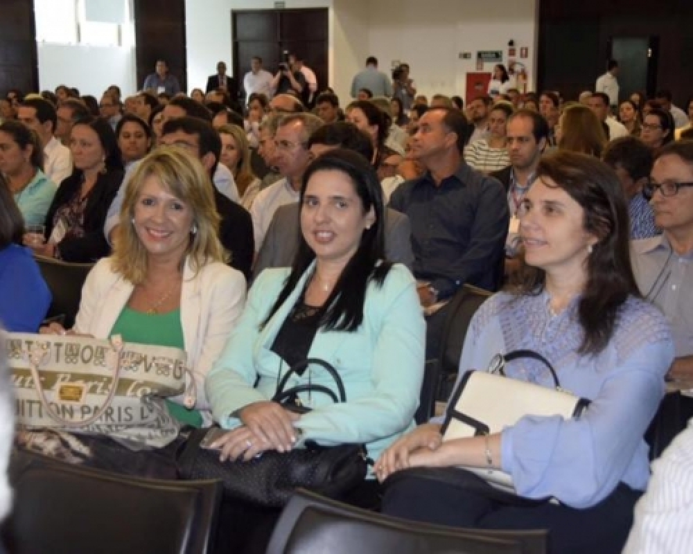 Prefeita Pauline Pereira participou do lançamento da rede de Controladorias do Estado de Alagoas 