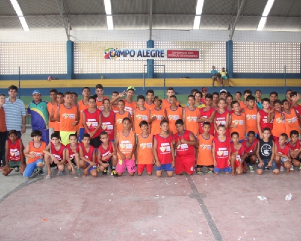 SEMEL promove atividades esportivas e recreativas as crianças das Escolinhas de Futebol e Futsal