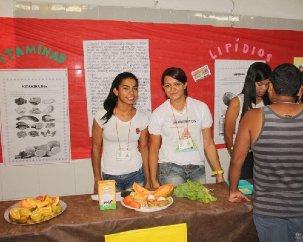 Alunos da Escola Hildebrando Guimarães participaram do II Encontro de Conhecimentos