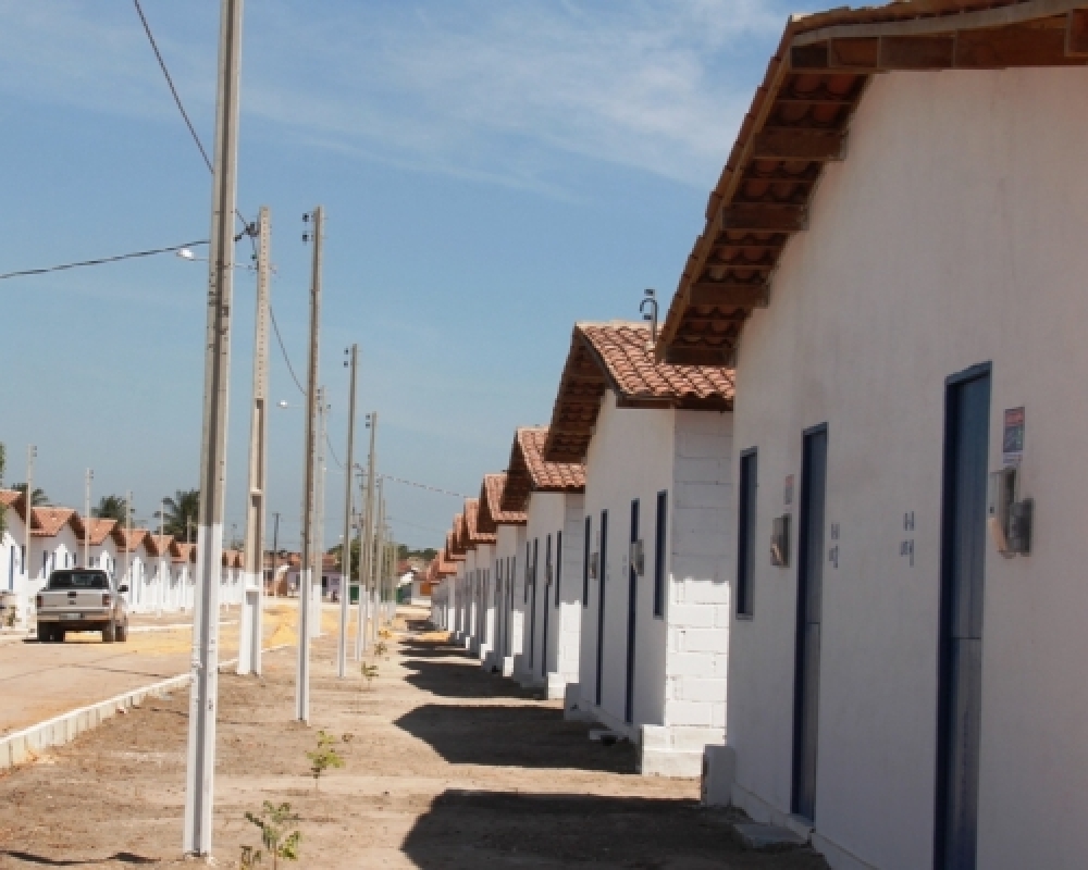 Estado e Prefeitura entregam casas populares e quadra Poliesportiva em Campo Alegre neste sábado 28
