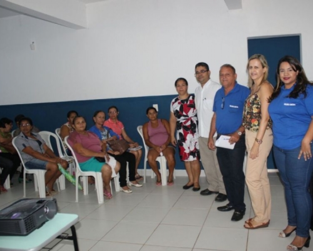 “Planeta Água” foi tema de palestra realizada pela Secretaria de Saúde em Luziápolis   