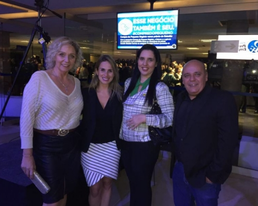 Prefeita Pauline Pereira participou de cerimônia de premiação do Prefeito Empreendedor em Brasília 
