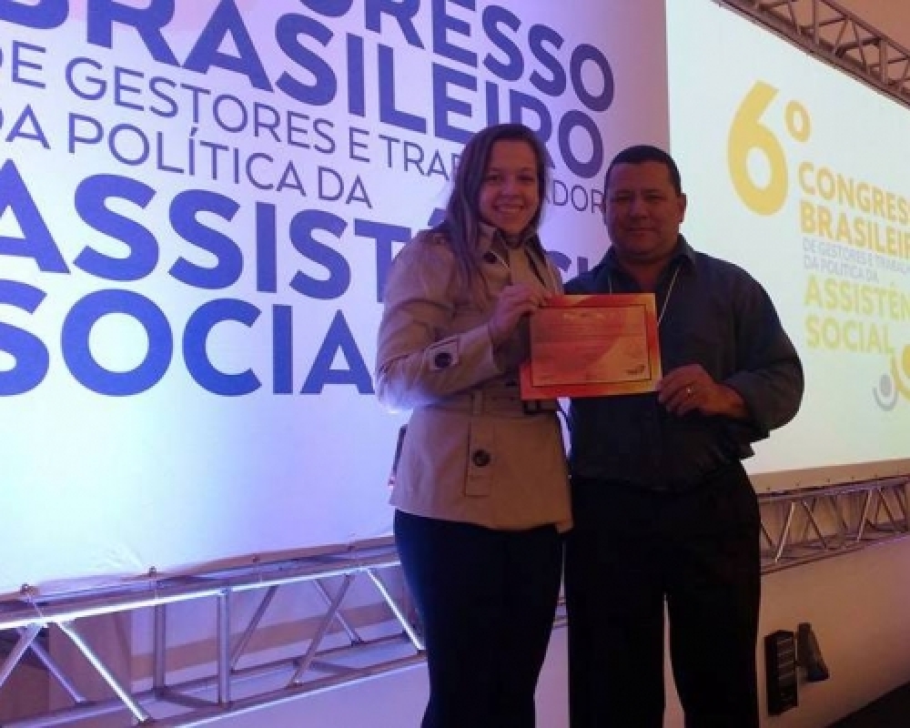 Campo Alegre recebe prêmio no Congresso Brasileiro de Assistência Social