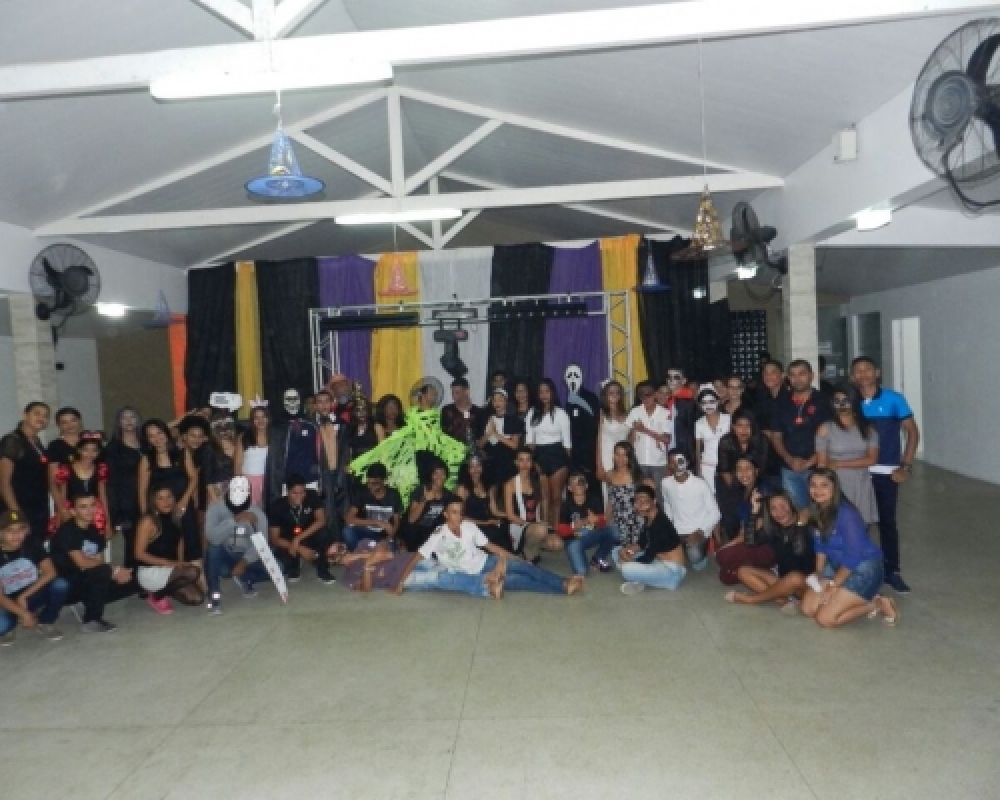 Serviço de Convivência realizou segunda festa de Halloween para os grupos de adolescentes 