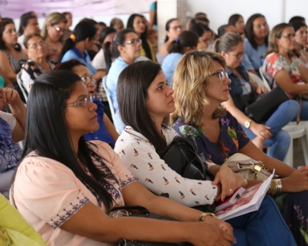 Secretaria da Mulher realizou palestra sobre as múltiplas faces da violência contra mulher