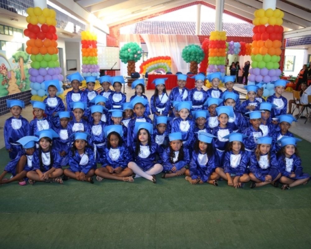 Centro de Educação Infantil Maria José realizou Formatura de turmas do Jardim II, os doutores do ABC