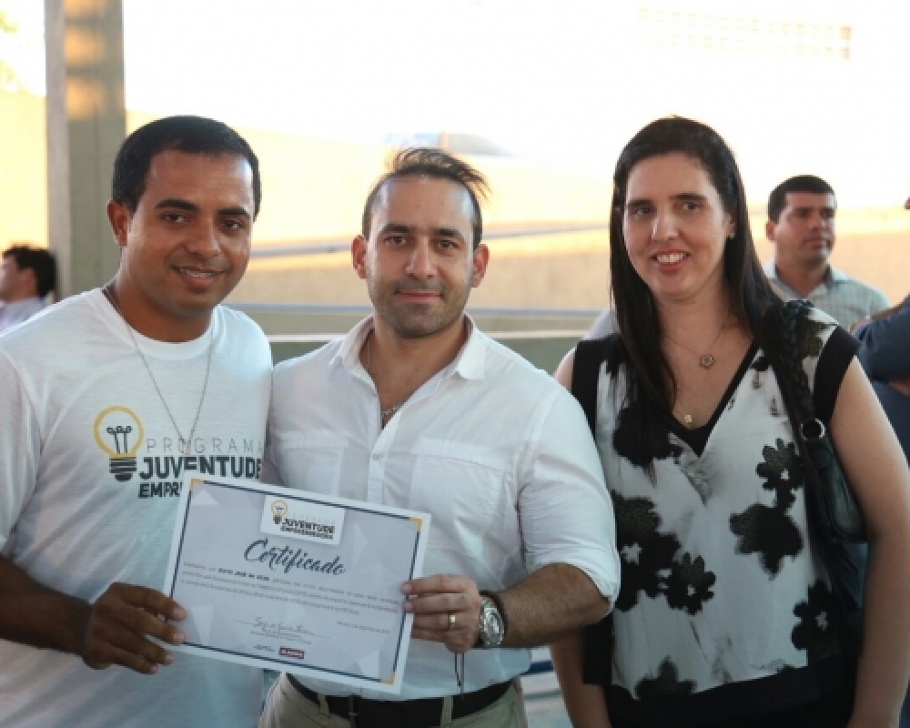 Jovens de Campo Alegre participam da Solenidade de Certificação do Curso Juventude Empreendedora