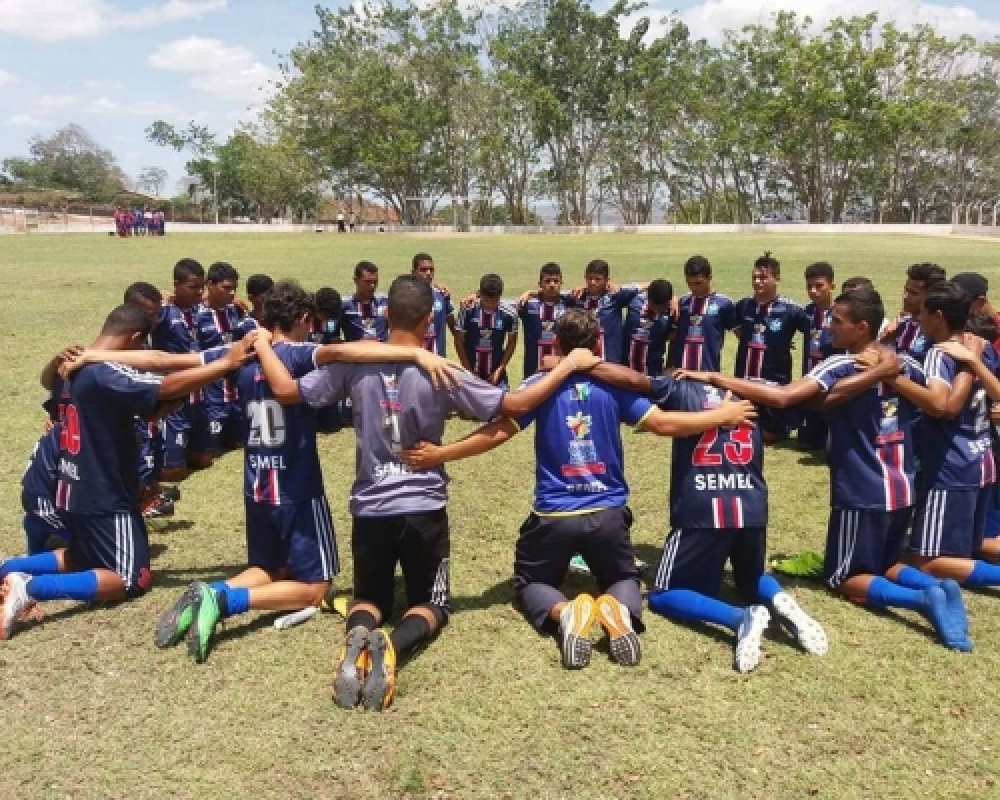 Escolinha de Futebol SEMEL Campo Alegre se classifica para mais uma final
