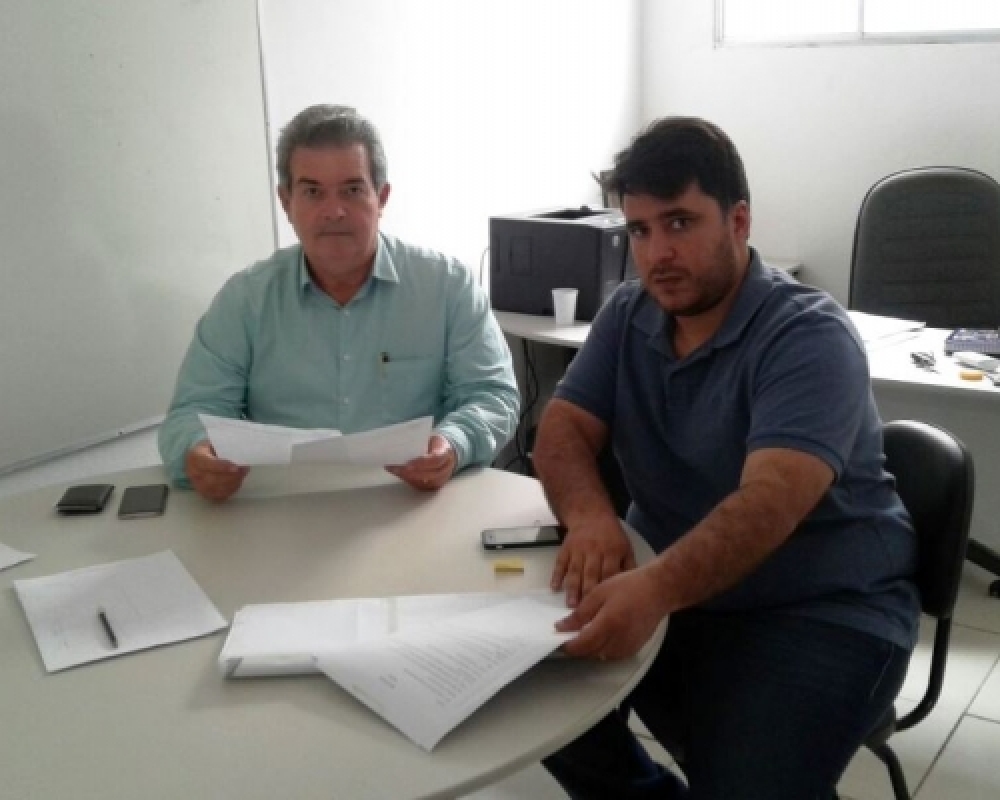Secretário de agricultura do estado esteve em Campo Alegre e garantiu investimentos ao município