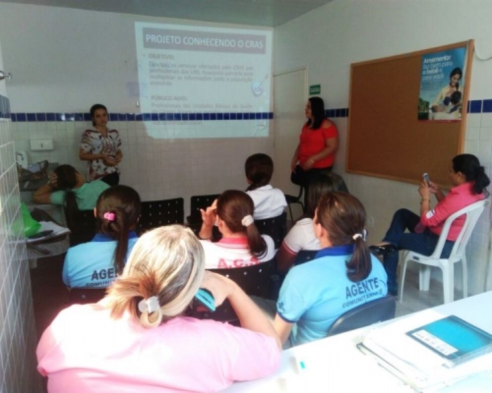 CRAS Campo Alegre inicia o projeto conhecendo o CRAS nas UBS da sede do município