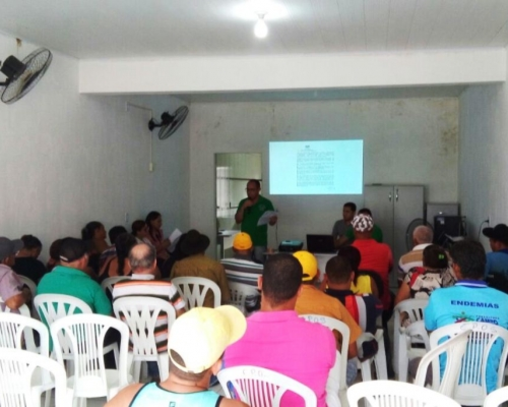Conselho Tutelar de Luziápolis promoveu reunião com comerciantes para divulgar portaria 
