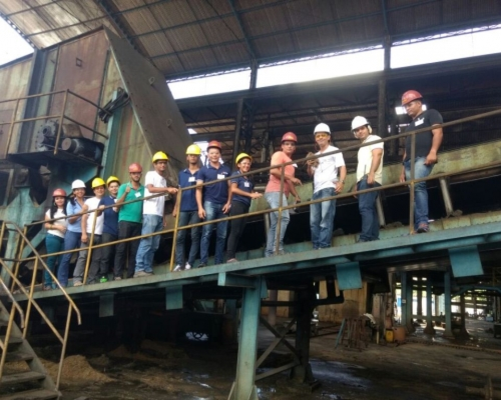 Alunos do Curso de mecânico industrial participam de visita técnica a Usina Porto Rico