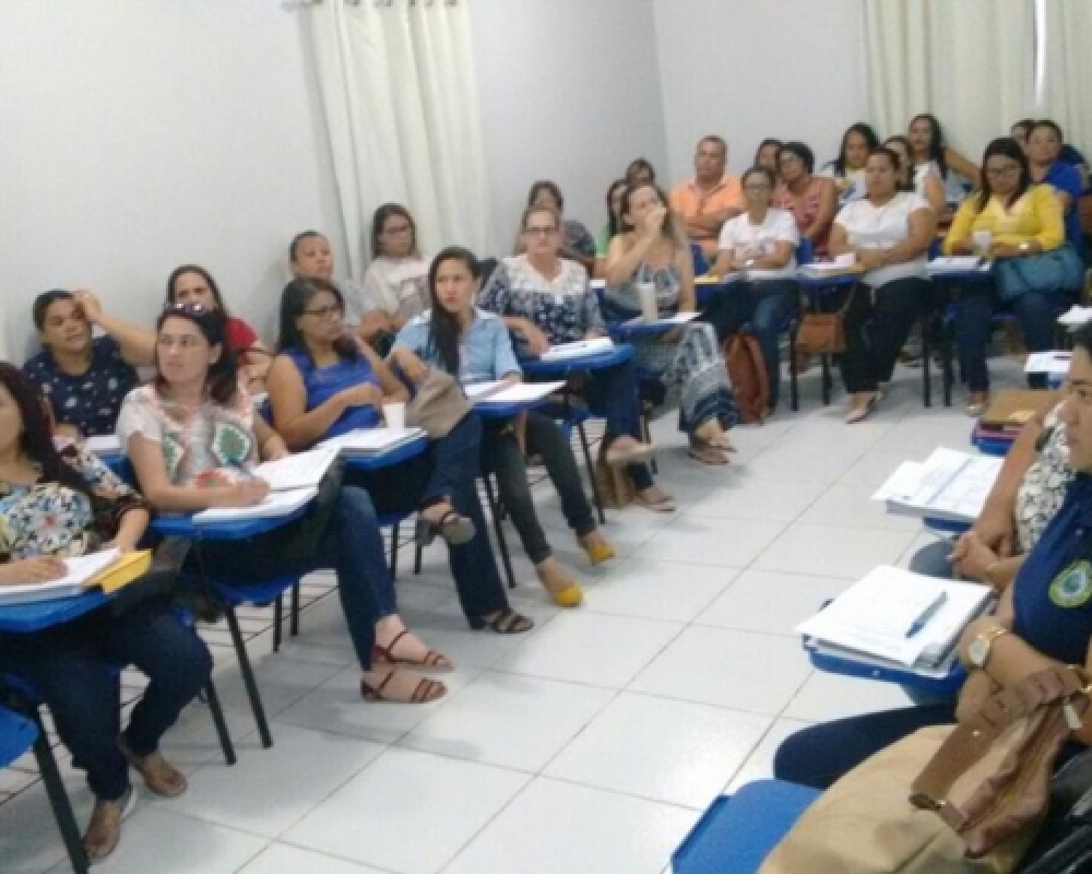 Secretaria Municipal de educação define metas para o IDEB de 2017