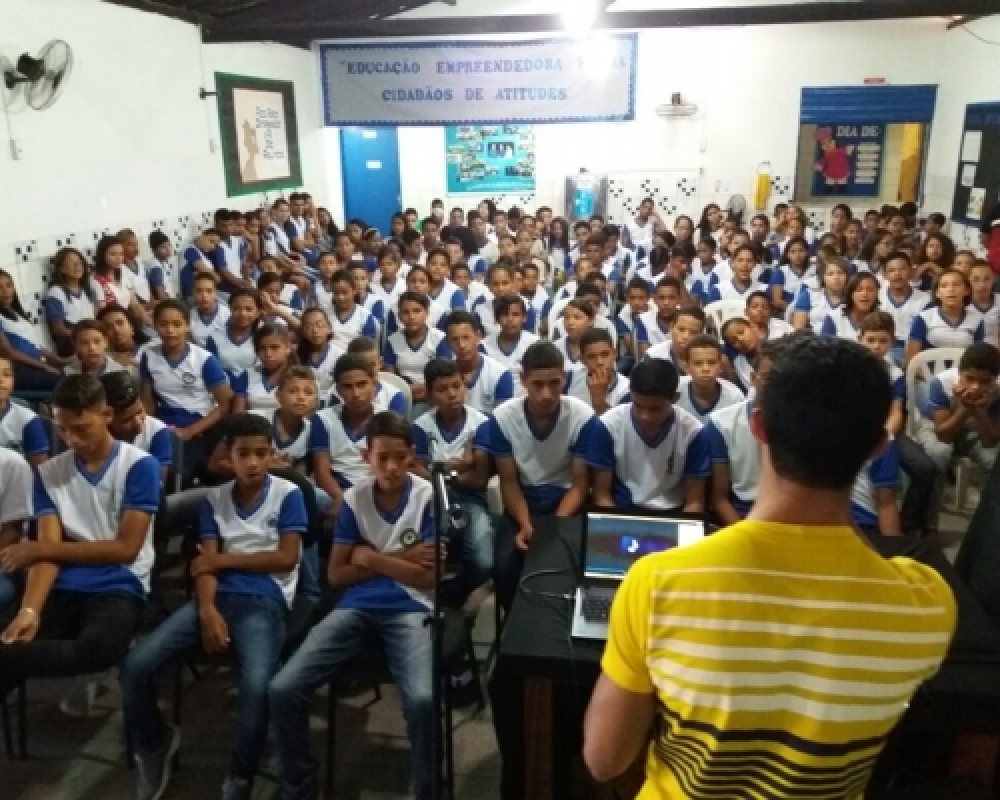 Escola Municipal João Fernandes Vieira Filho realizou palestra com o tema: Prevenção às Drogas