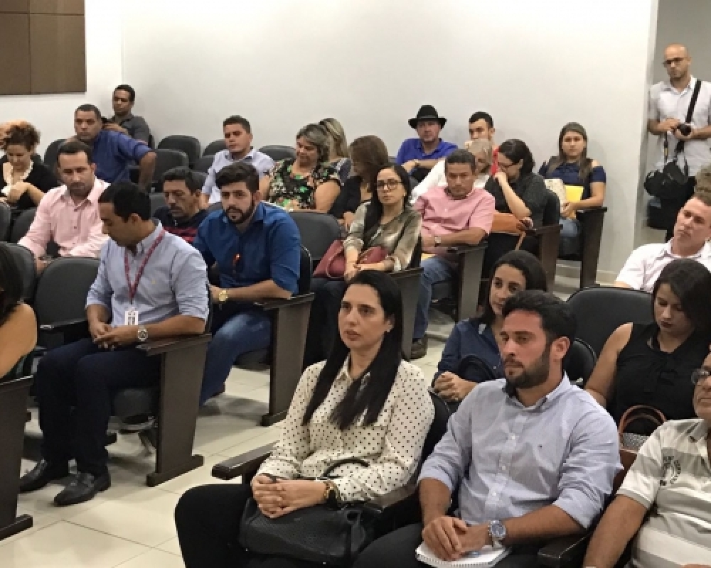 Prefeita Pauline Pereira participou de reunião que tratou da adesão ao Mapa Turístico Brasileiro