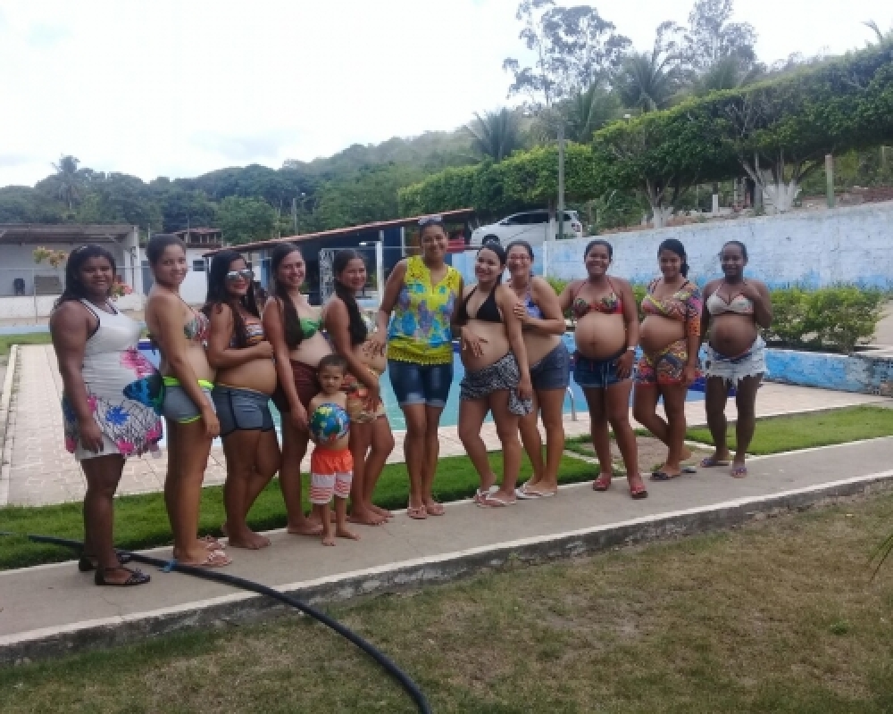 Grupo de Gestantes de Campo Alegre se confraternizam em balneário