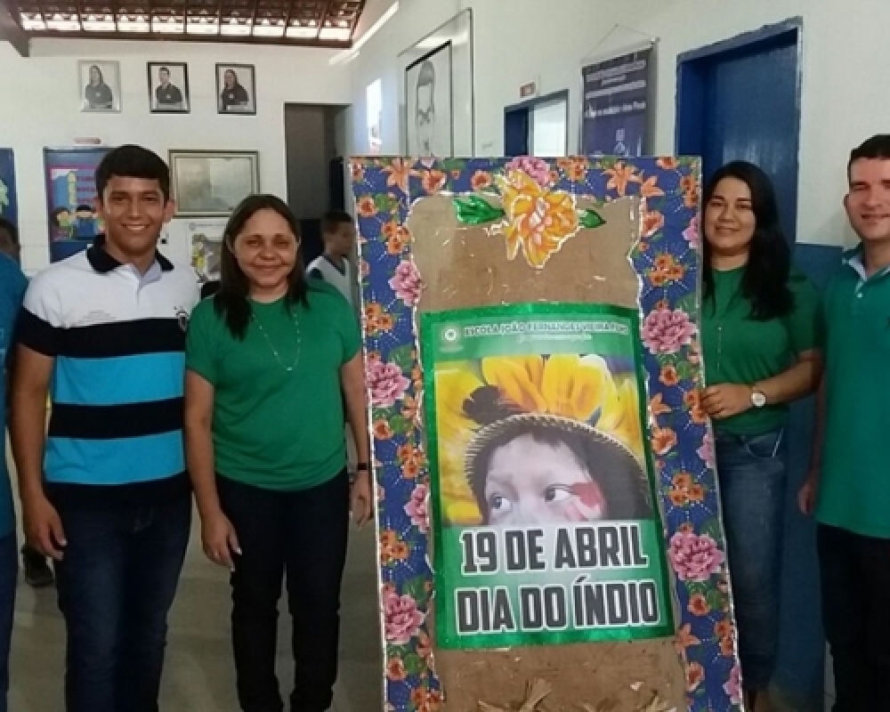 Escola Municipal João Fernandes Vieira Filho realizou o III Seminário sobre o Dia do Índio