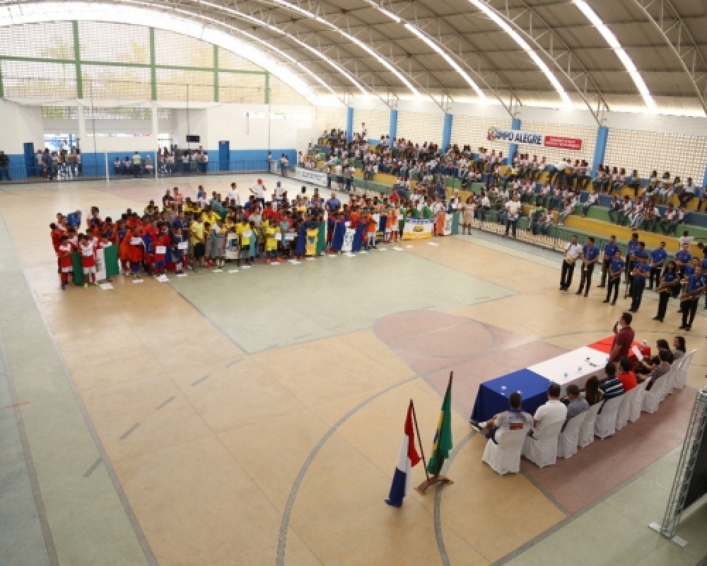 Atletas de sete municípios participam de etapa regional do JEAL 2017 realizado em Campo Alegre 