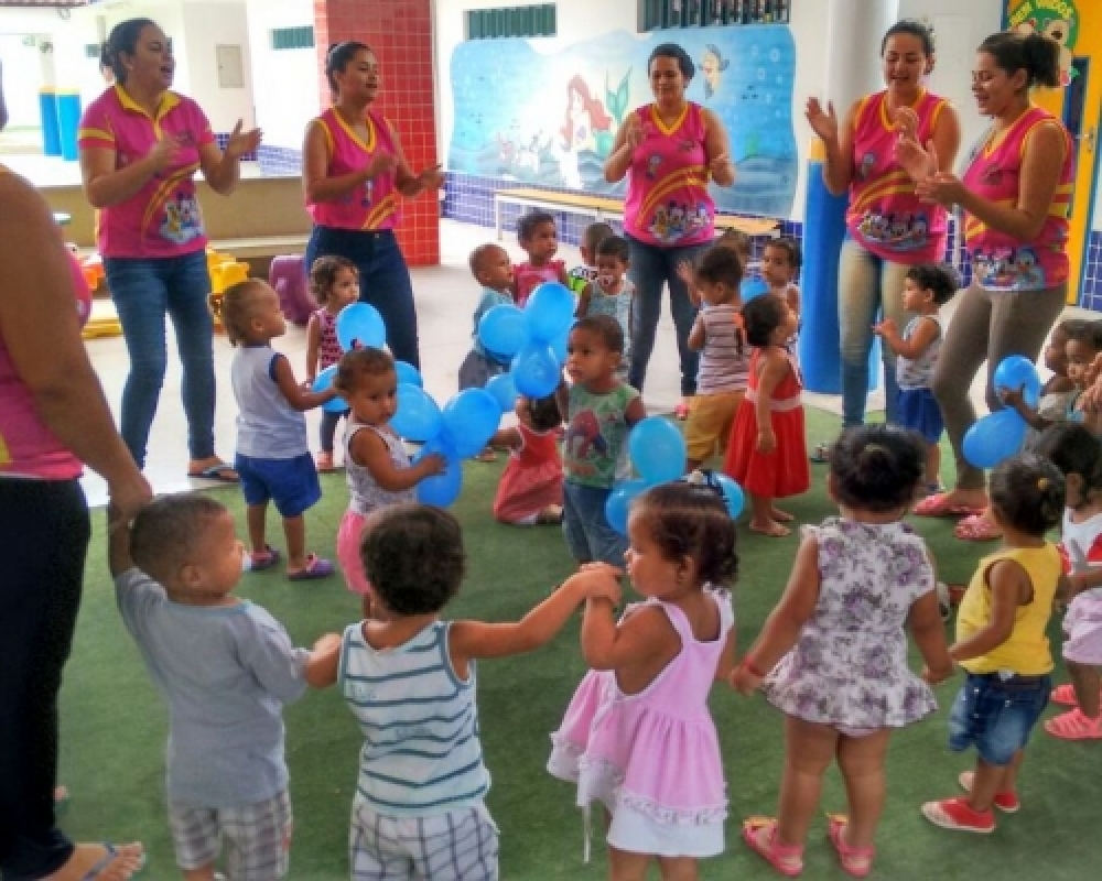 Escolas municipais de Campo Alegre realizam atividades em comemoração ao Dia de Aprender Brincando 