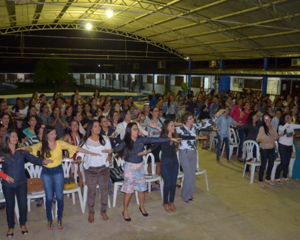 Profissionais da educação infantil participaram de palestra sobre as Concepções da Educação Infantil
