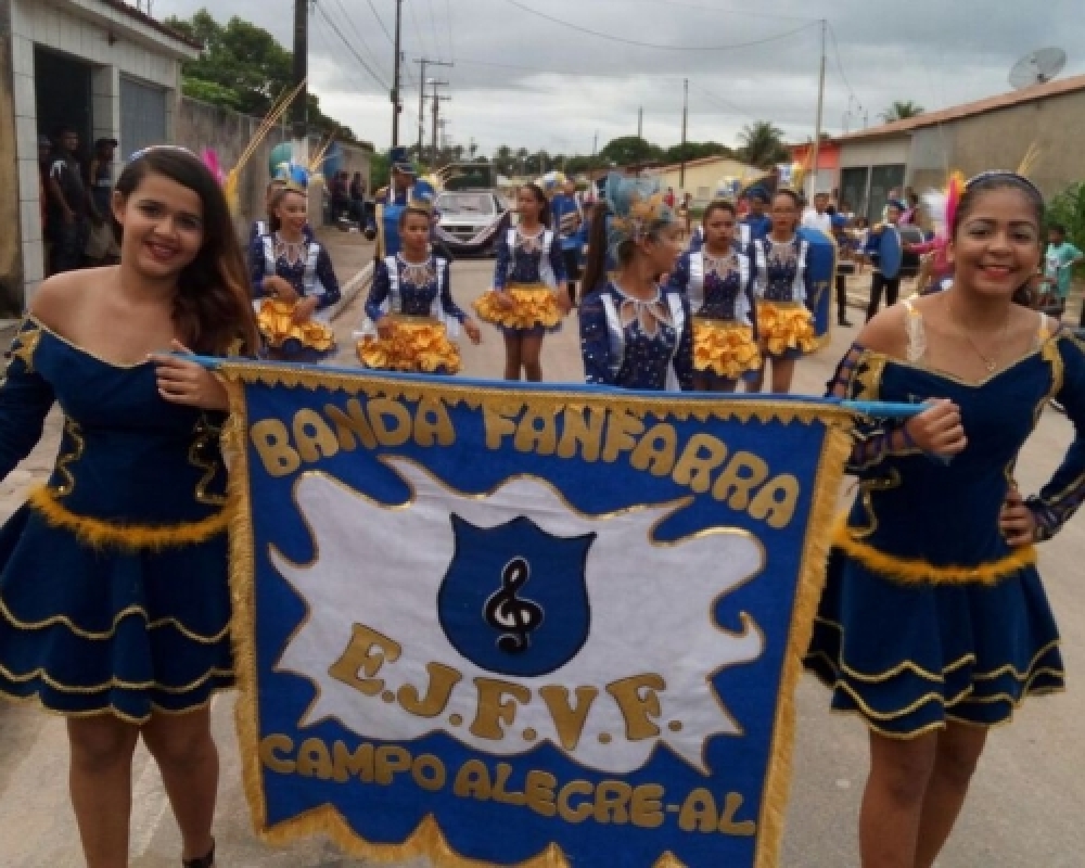 Escola João Fernandes Vieira Filho realizou Desfile Cívico no Povoado Chã da Imbira