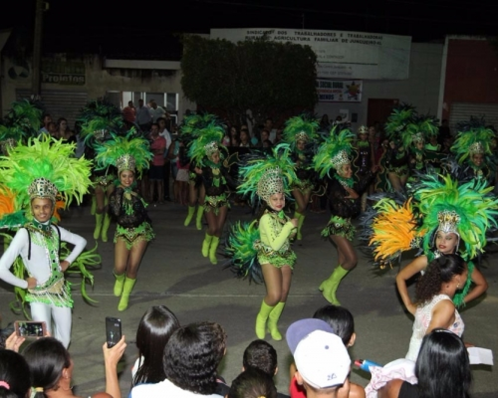 Bandas fanfarras de Campo Alegre e Luziápolis deram show nas comemorações pelos 70 anos de Junqueiro