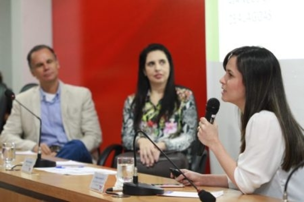 Prefeita Pauline Pereira participou de evento na AMA sobre transparência Pública