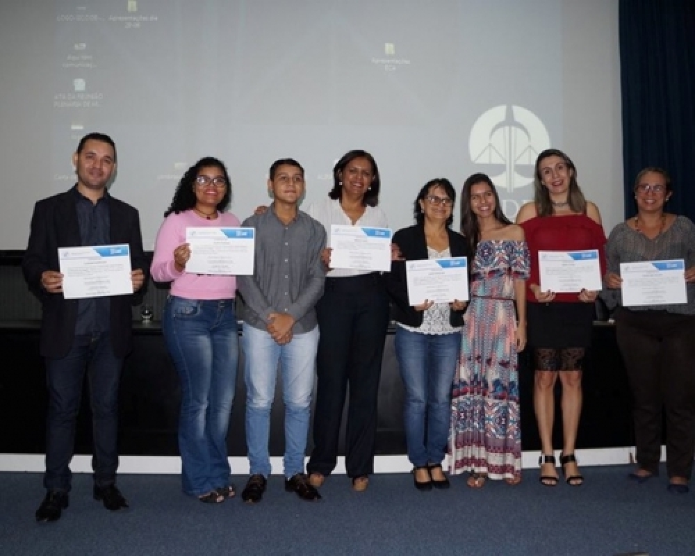 Presidente do CMDCA de Campo Alegre participou do Seminário sobre os 27 anos do ECA