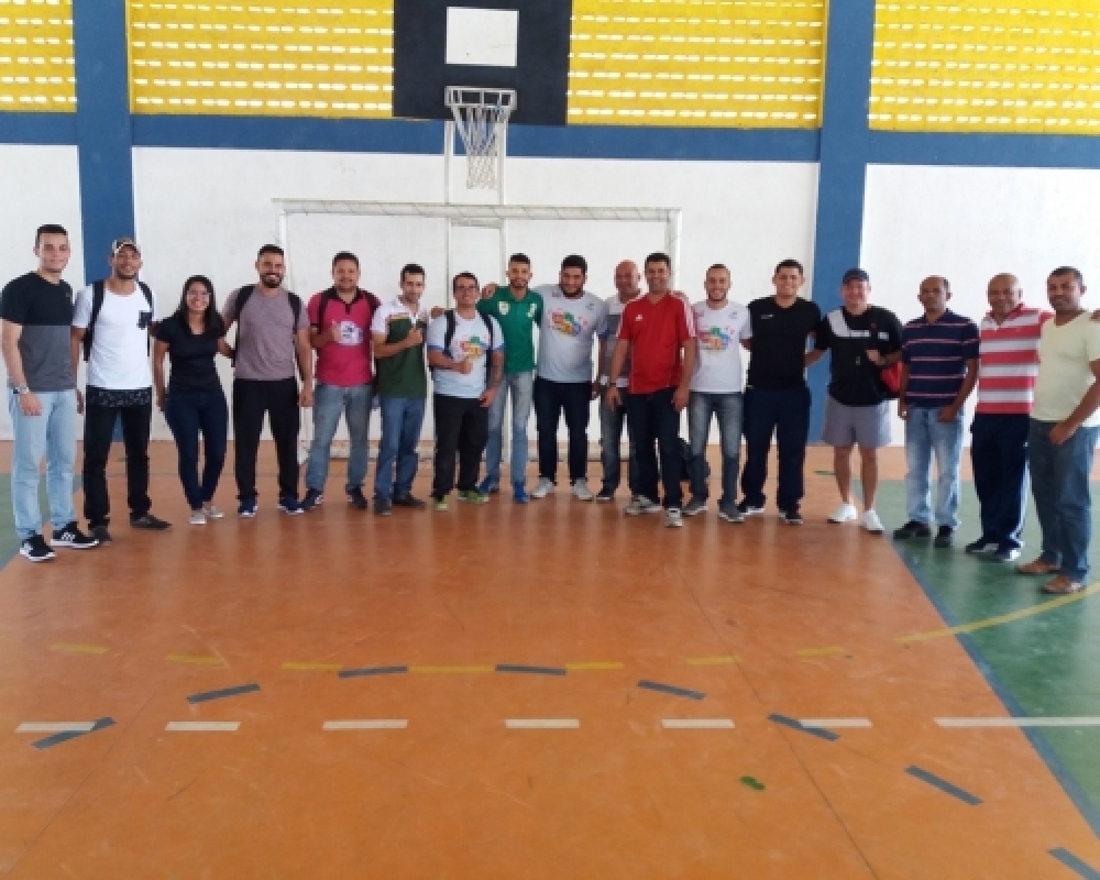 Professores de Educação Física de Campo Alegre participam formação continuada