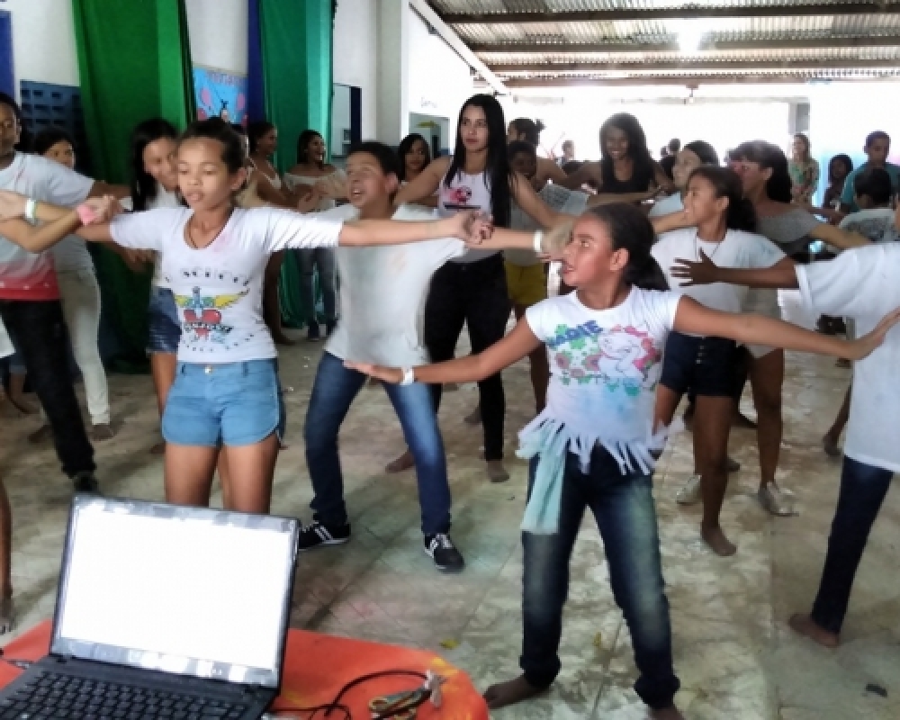 Serviço de Convivência de Luziápolis realizou I Festa das cores