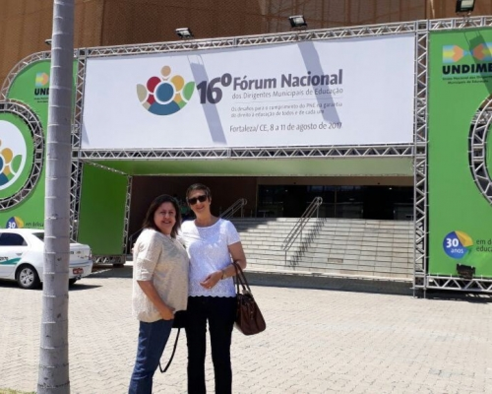 Secretária de educação de Campo Alegre participa da XVI Edição do Fórum Nacional da UNDIME