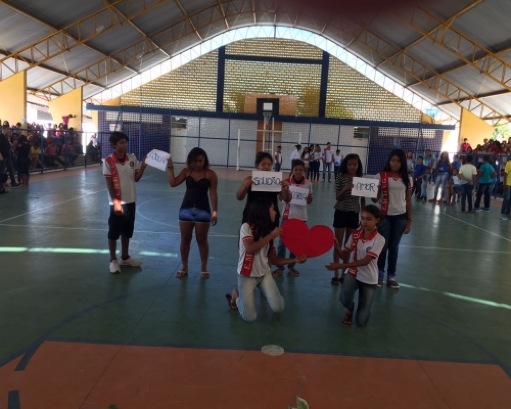 Escola Municipal Hildebrando Guimarães realizou Gincana do Dia do estudante