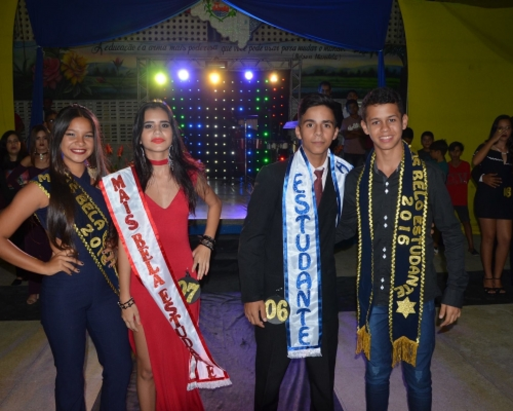 Escola Hildebrando escolheu o mais belo casal de 2017 na sua V edição do Baile do estudante