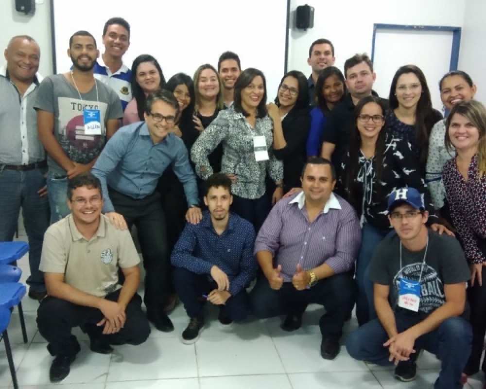 Servidores municipais participaram do Curso do Sebrae Como comprar da Micro e pequena empresa