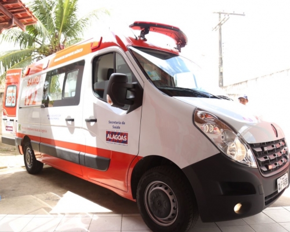 Base do Samu de Campo Alegre comemora 07 anos de funcionamento e recebe nova ambulância 
