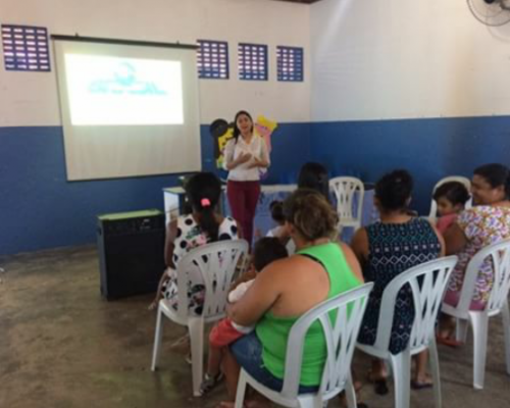 Famílias que serão acompanhadas pelo Programa Criança Feliz participaram de reuniões 