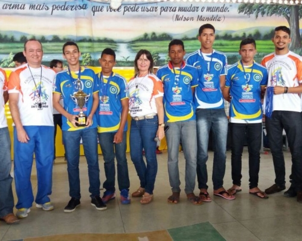 Escola Hildebrando Guimarães realiza premiação dos vencedores dos Jogos Internos 2017 