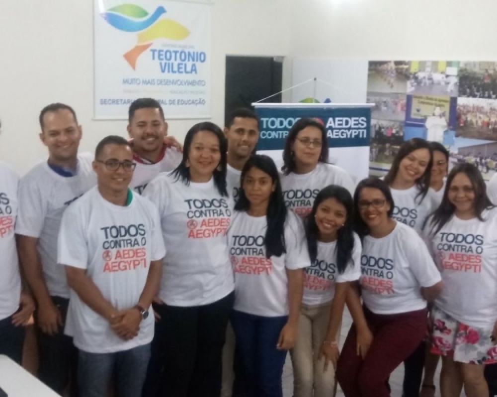 Professores e coordenadores pedagógicos participam de capacitação de combate à dengue