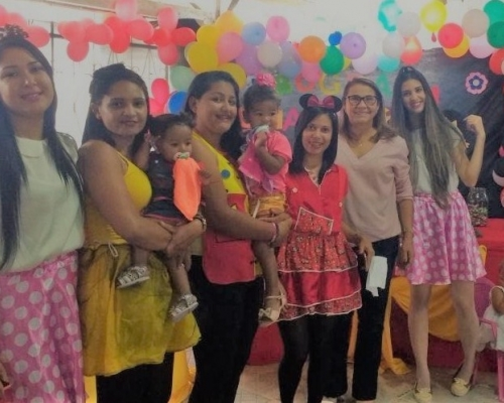 Equipe do Programa Criança feliz realiza ação em comemoração ao dia das crianças