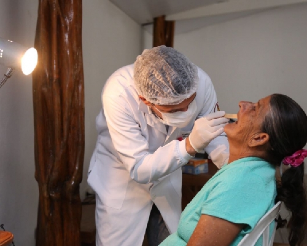 Secretarias municipais desenvolvem o Projeto sorriso saudável na Terceira Idade